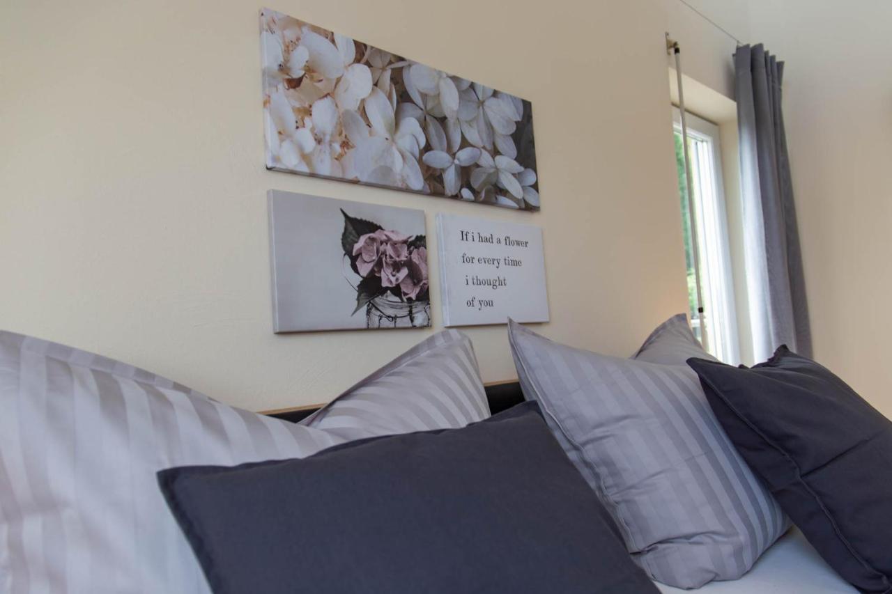 Ferienhaus Moselhoehe -Neu- Traben-Trarbach Esterno foto
