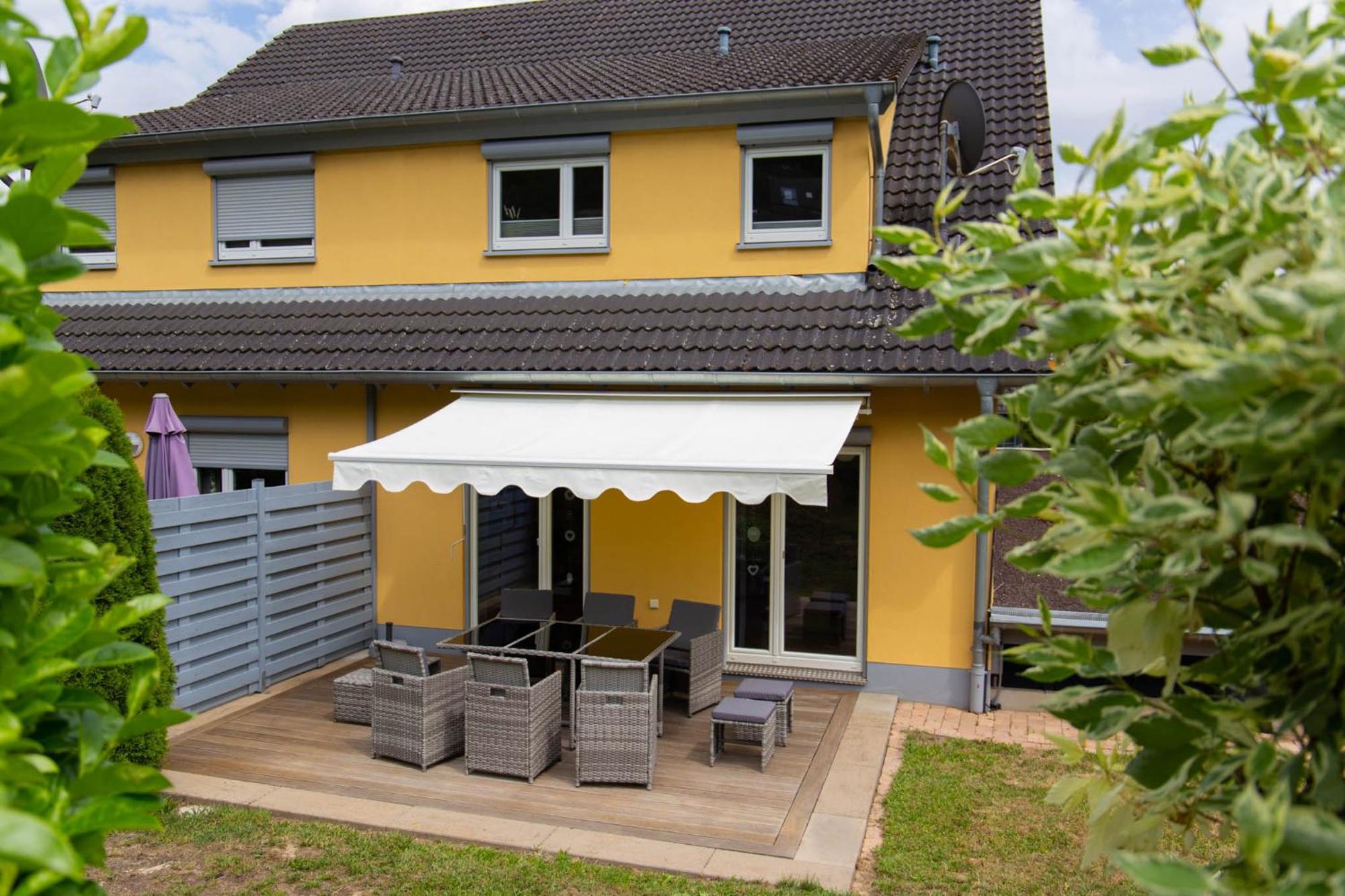 Ferienhaus Moselhoehe -Neu- Traben-Trarbach Esterno foto